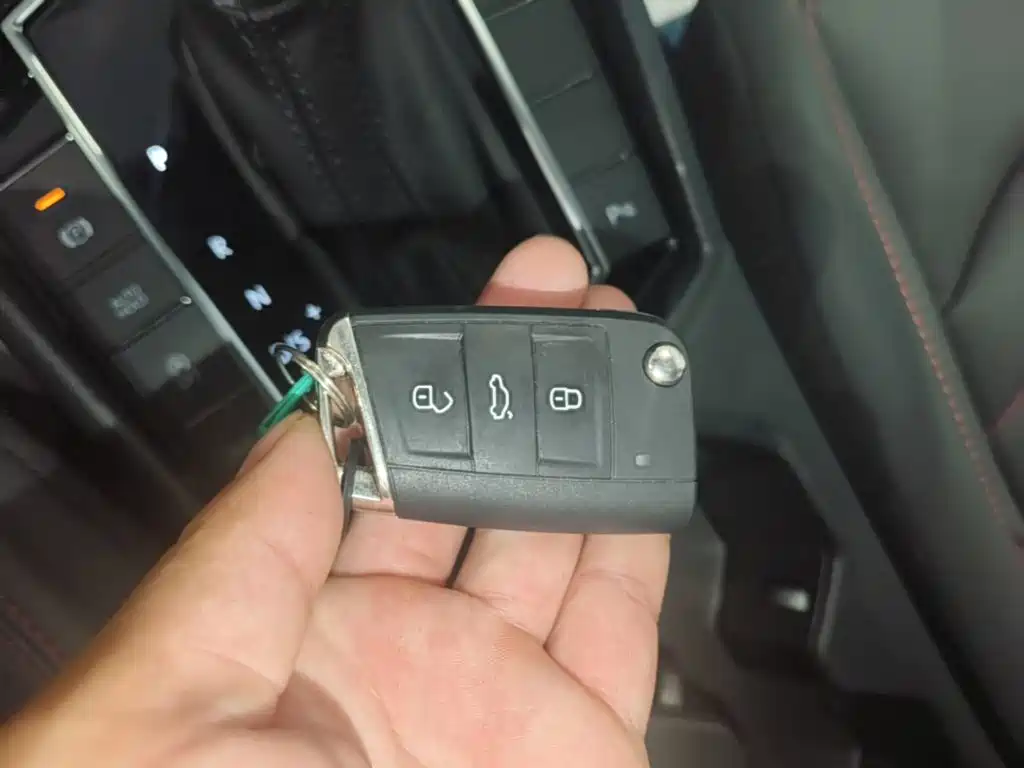 Volkswagen Lavida 2024 300TSI DSG Lead