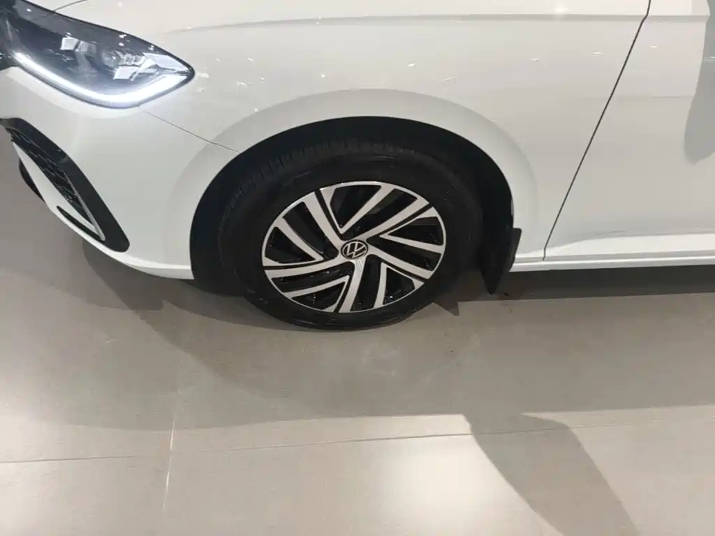 Volkswagen Lavida — фотографии объявления, Фото 23