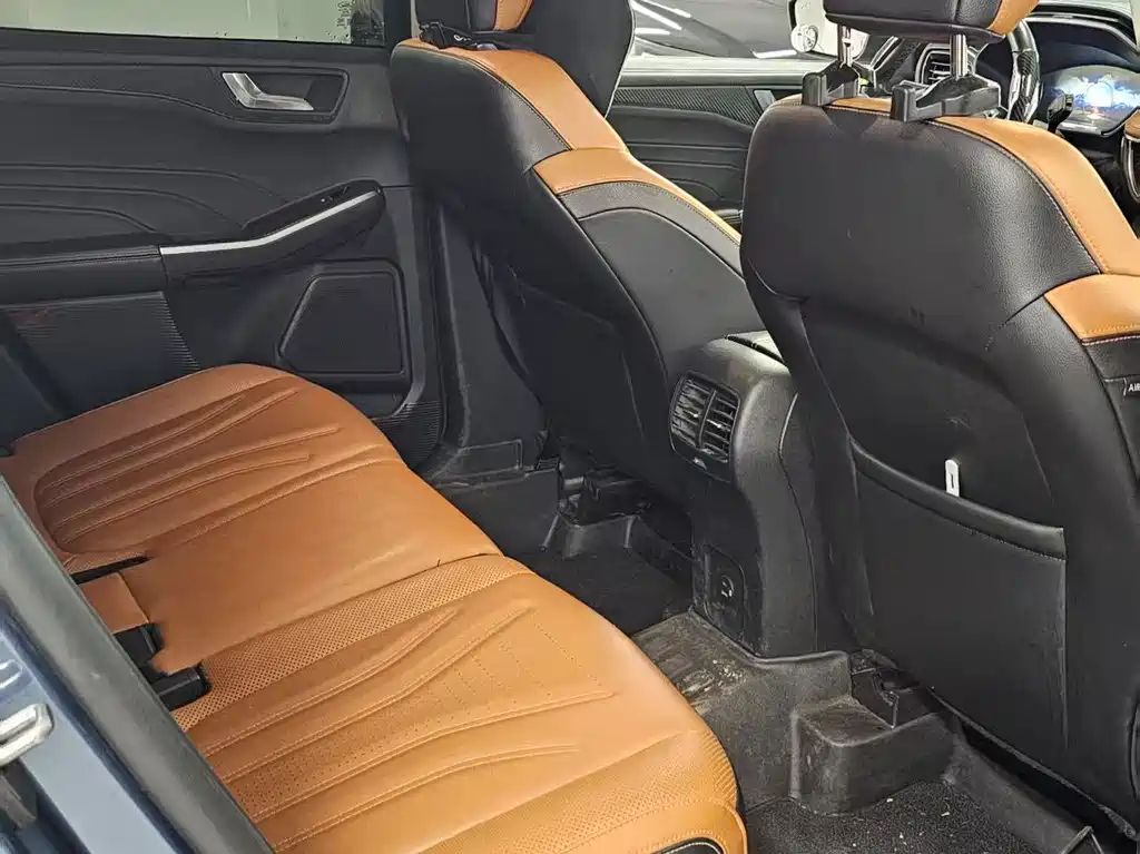 Ford Escape — миниатюра 15