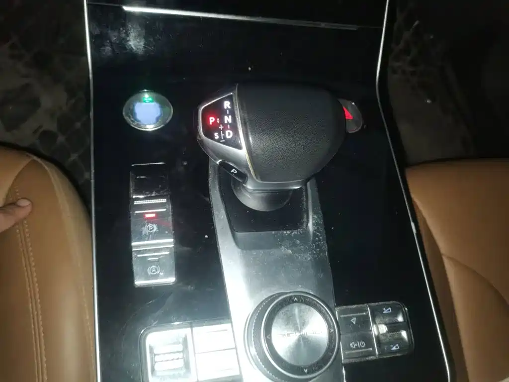 BAIC X7 — миниатюра 10
