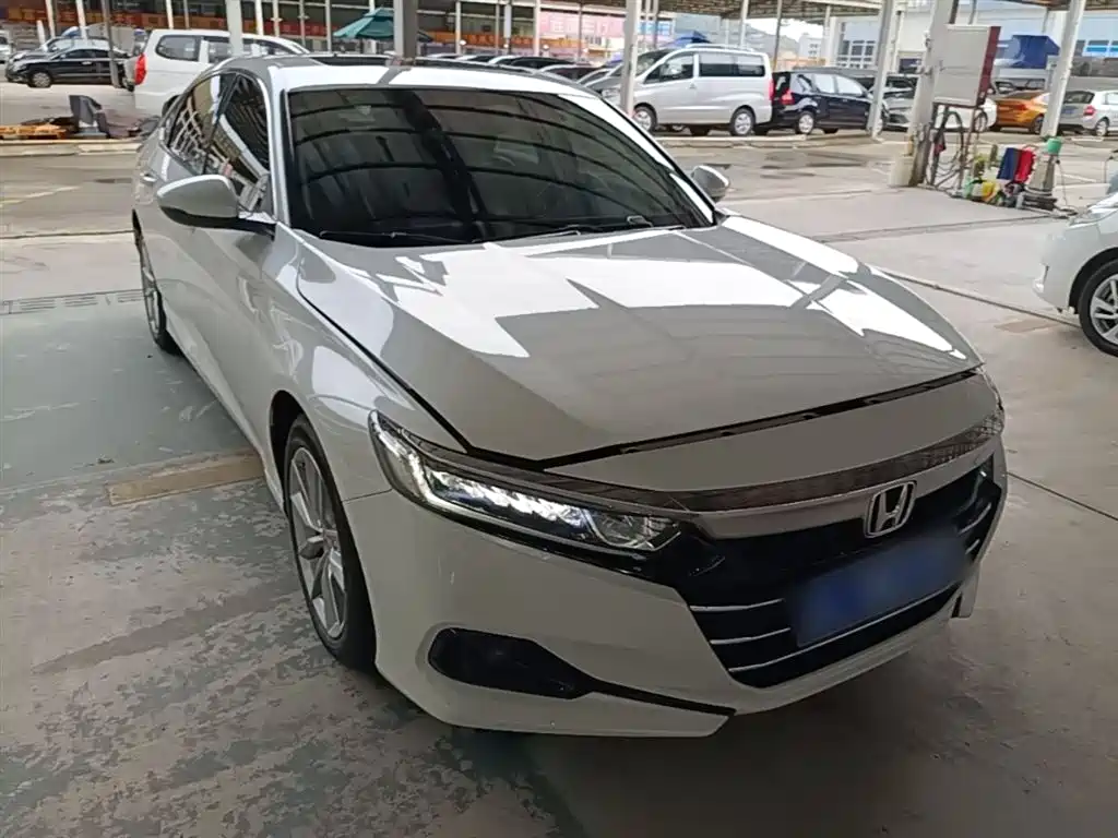 Honda Accord 2022 260TURBO Luxury
