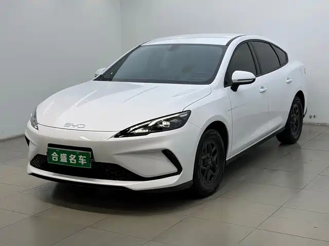 BYD Seal 05