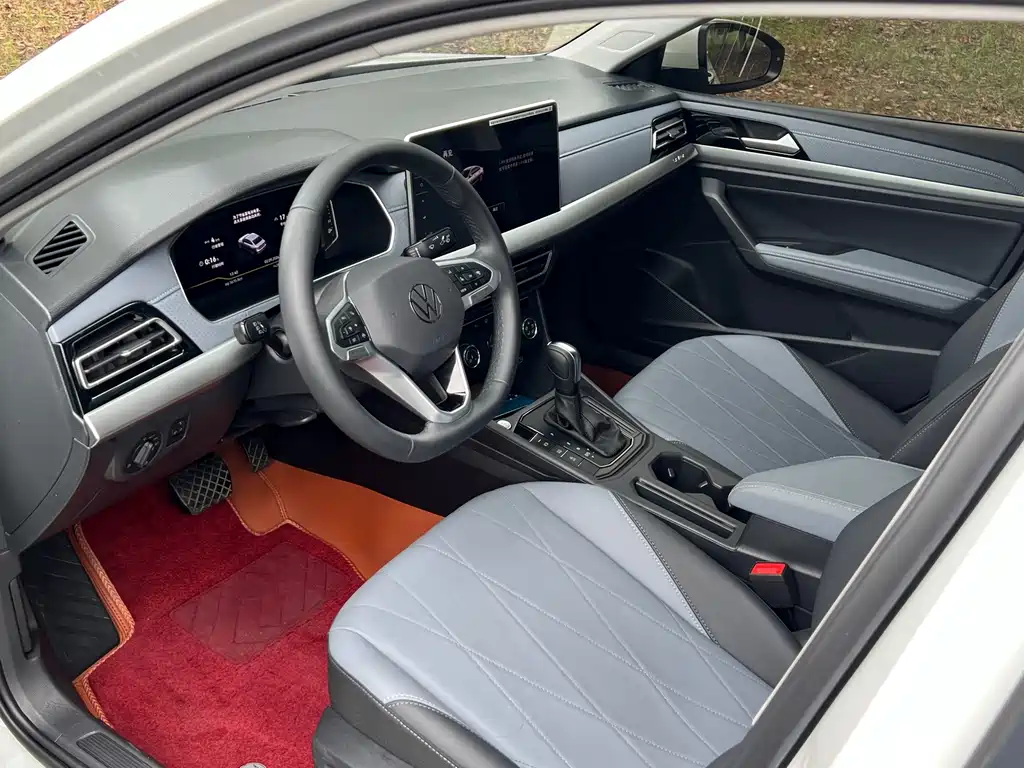 Volkswagen Lavida — миниатюра 6