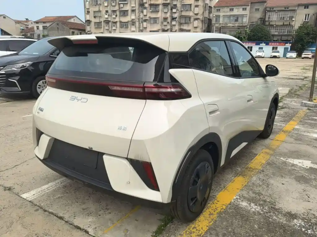 BYD Seagull 2025 Smart Drive 305km
