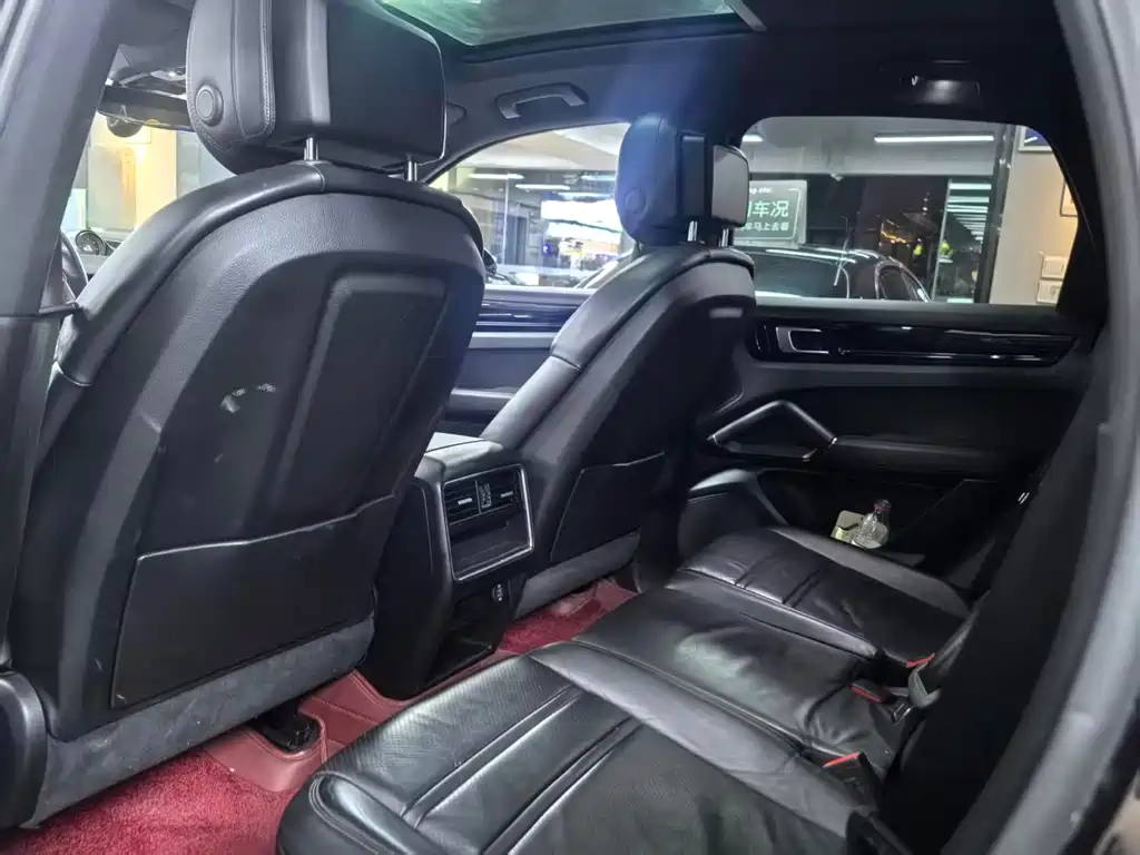Porsche Cayenne 2018 Cayenne 3.0T