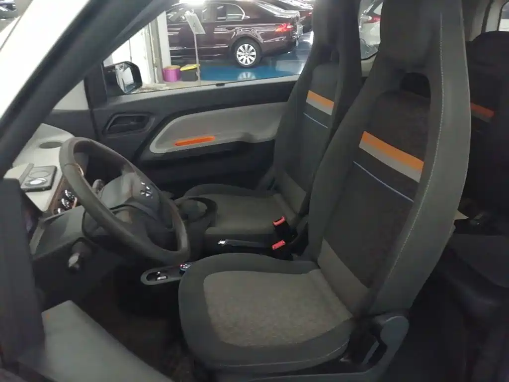 Wuling MINIEV — миниатюра 15