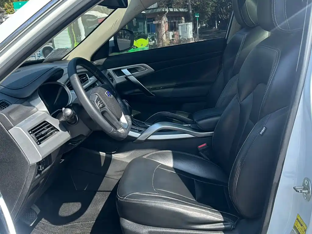 GEELY AUTOMOBILE BOYUE