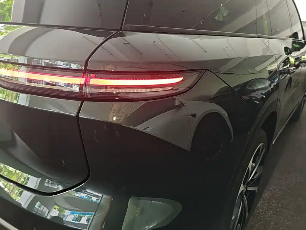 NIO ES8 — миниатюра 8