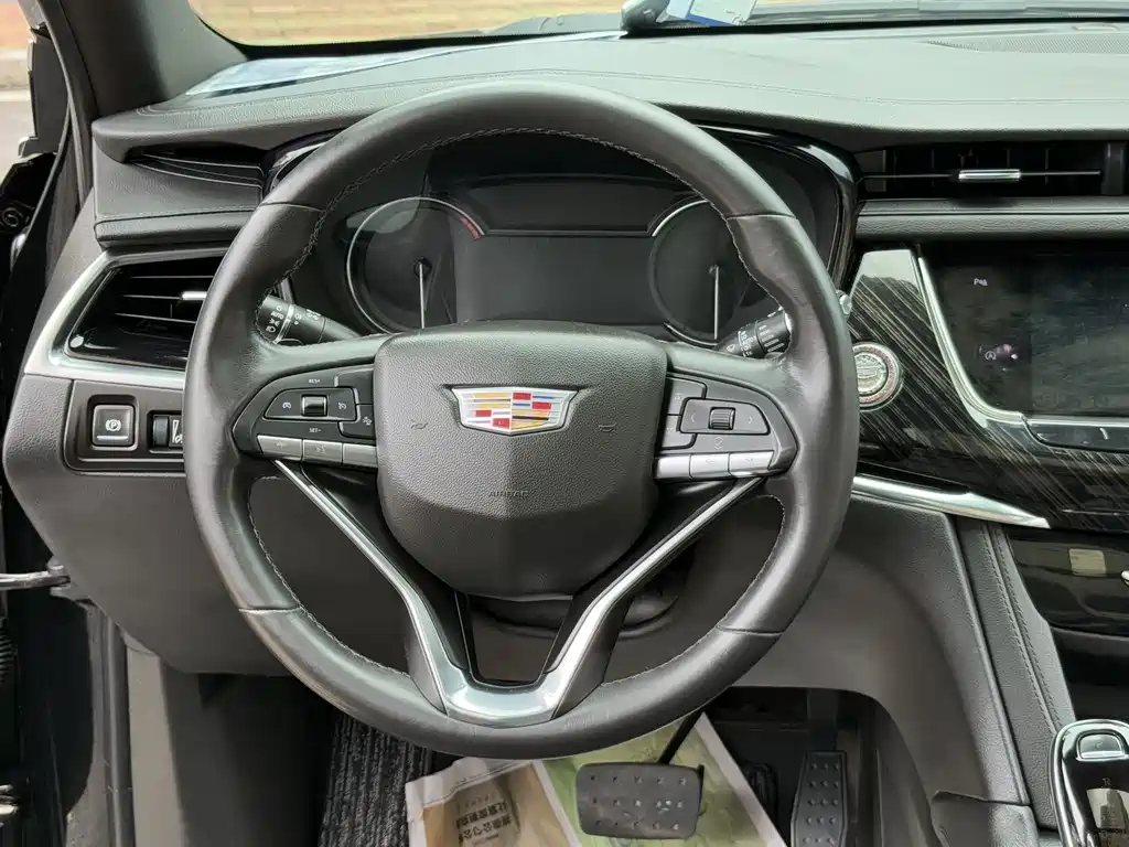 Cadillac XT6 — миниатюра 32