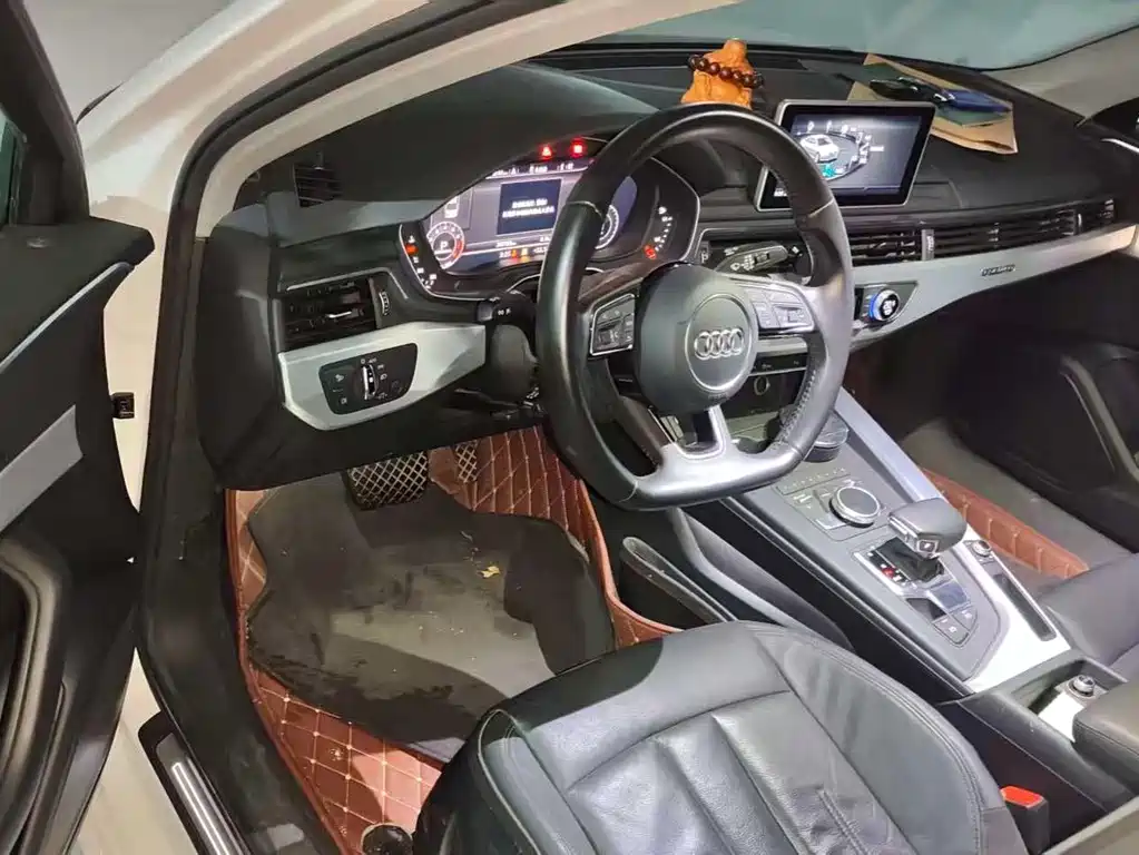 Audi A4L 2017 45 TFSI quattro Sport