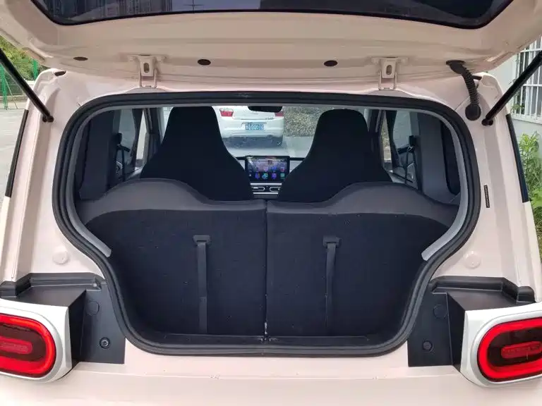 Wuling MINIEV — миниатюра 19