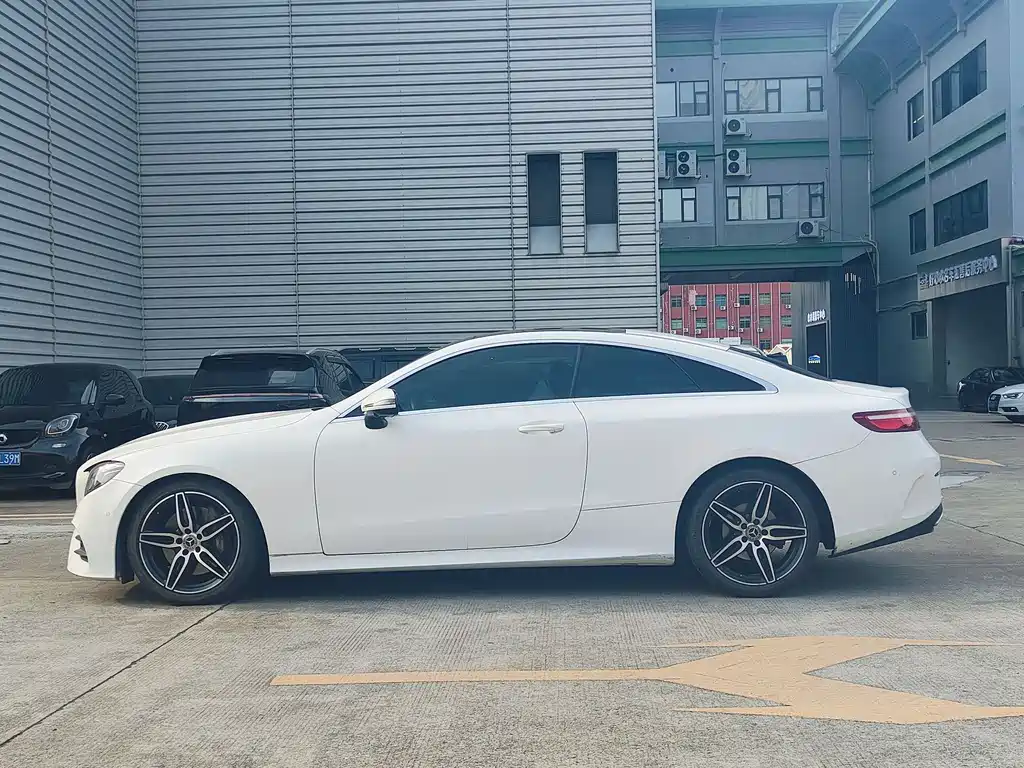 Mercedes-Benz E-Class E 2019 E 300