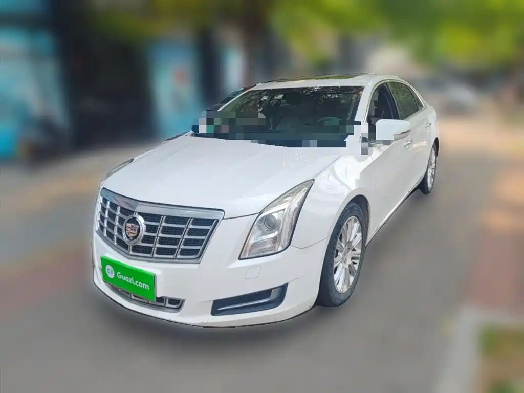 Cadillac XTS 2015