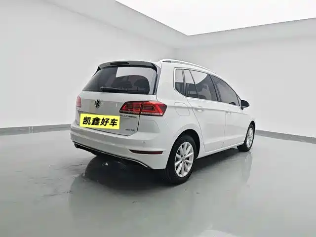 Volkswagen Golf · 2020 280TSI AT