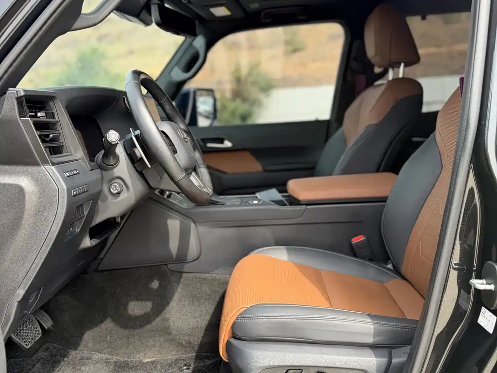 Lexus GX — миниатюра 4