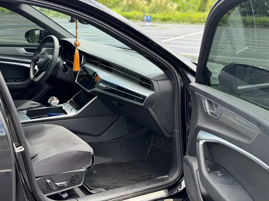 Audi A6L — миниатюра 11