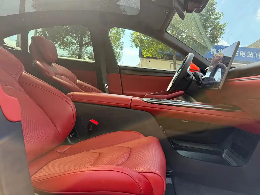 XIAOMI CAR XIAOMI SU7