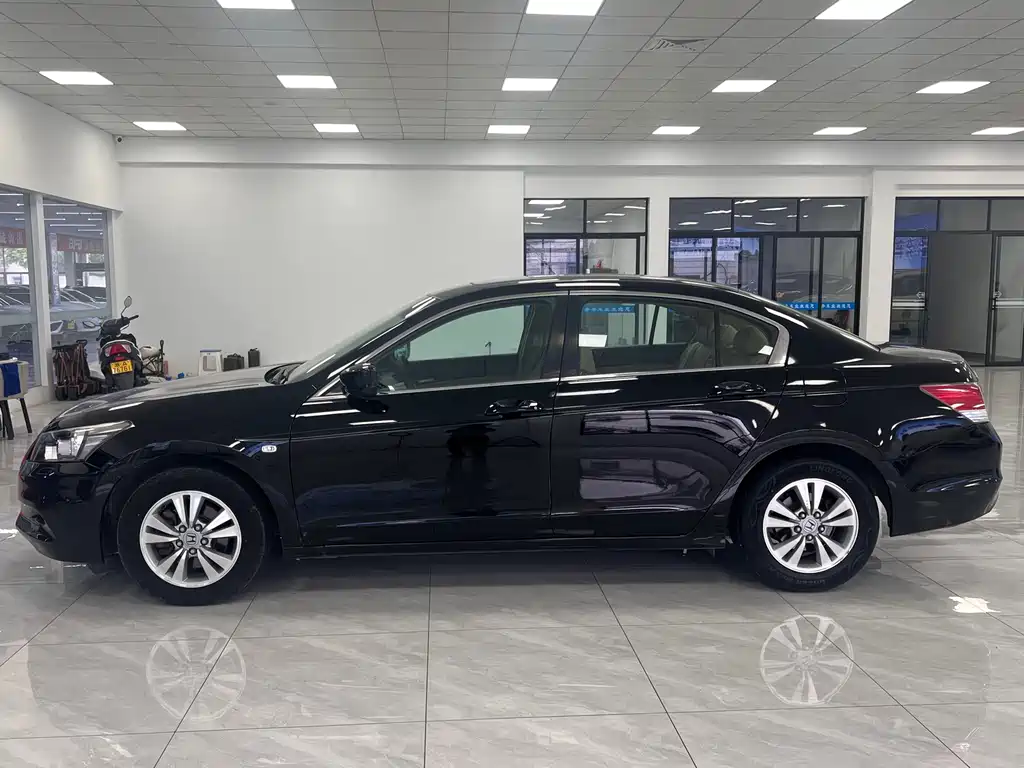 Honda Accord — миниатюра 4