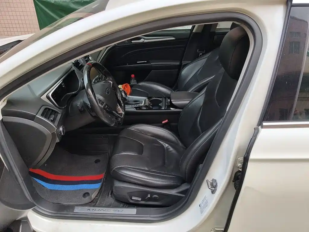 Ford Mondeo — миниатюра 11