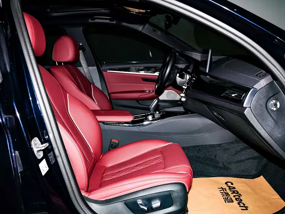 BMW 5 Series — миниатюра 20