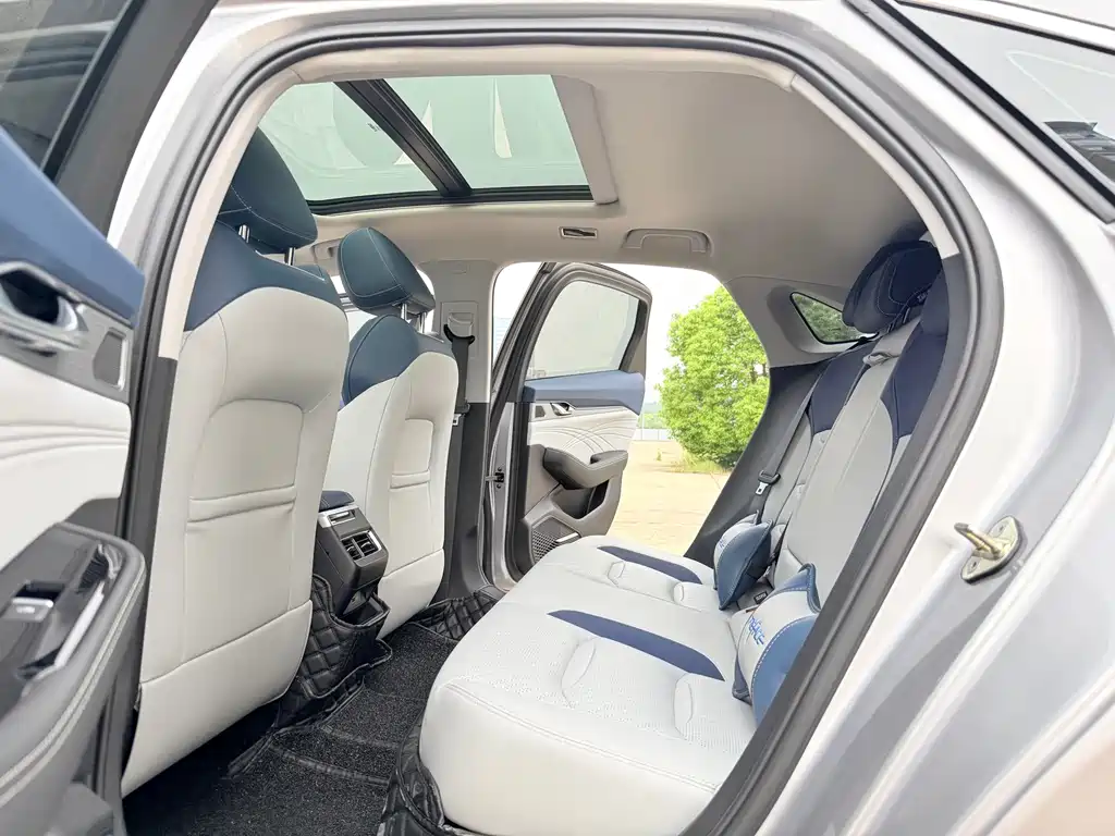 Geely Preface 2021 2.0TD Luxury