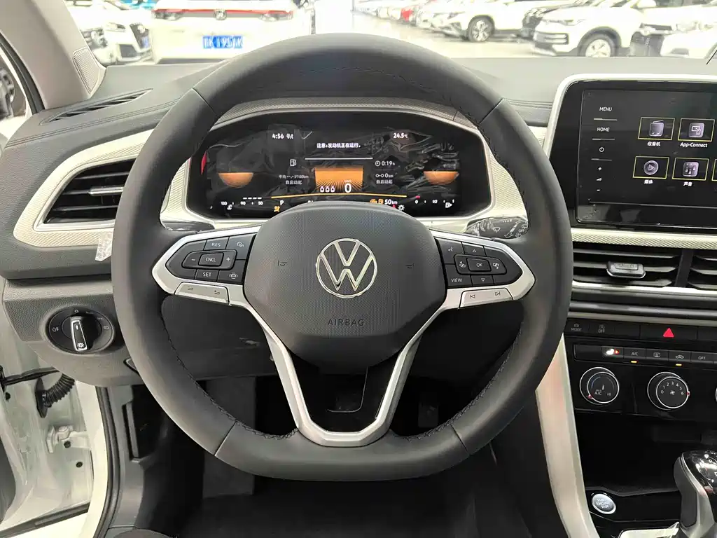 Volkswagen T-Roc 2025 280TSI DSG