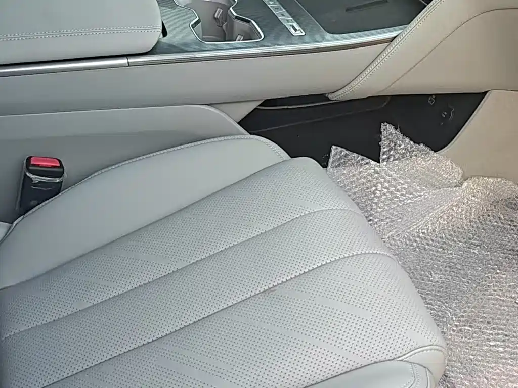 BYD Song Ultra — миниатюра 4