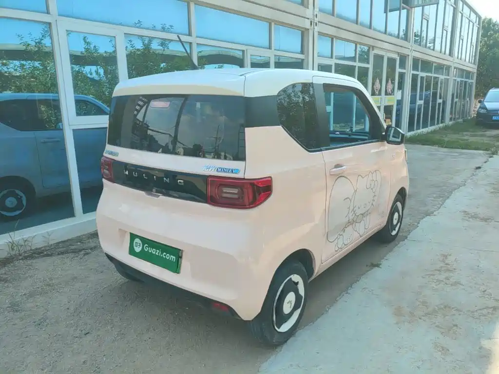 Wuling MINIEV — миниатюра 7