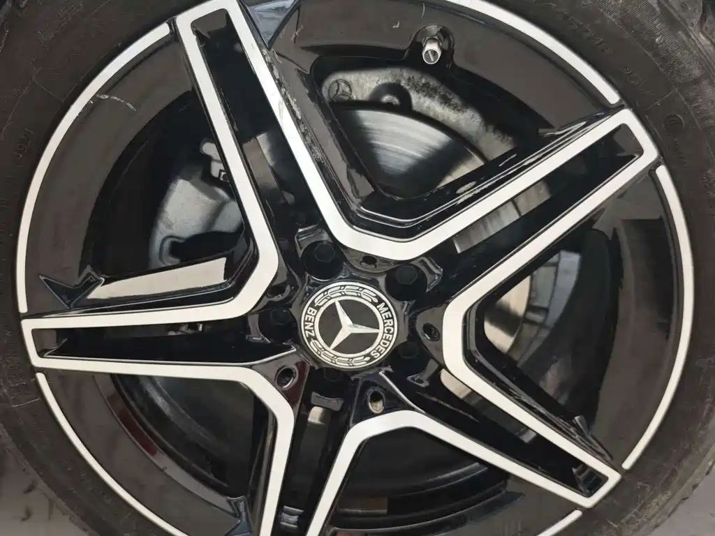 Mercedes-Benz C-Class — миниатюра 16