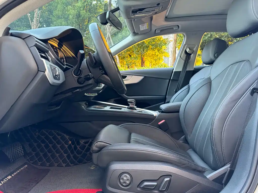 Audi A4L 2020 40 TFSI Fashion