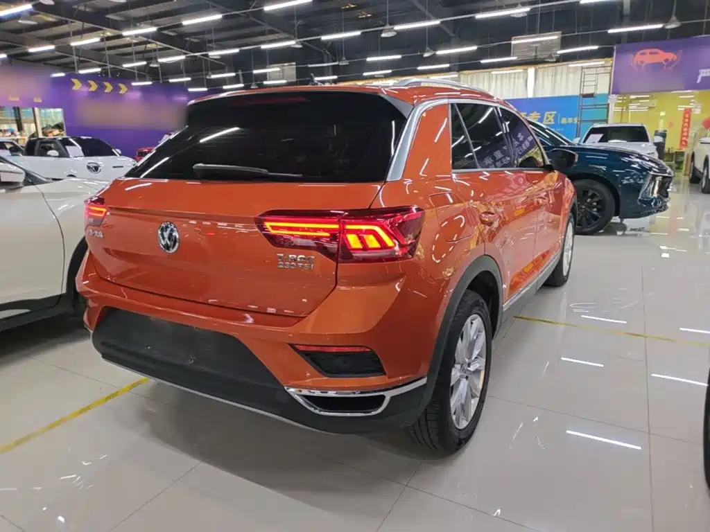 Volkswagen T-Roc — миниатюра 7