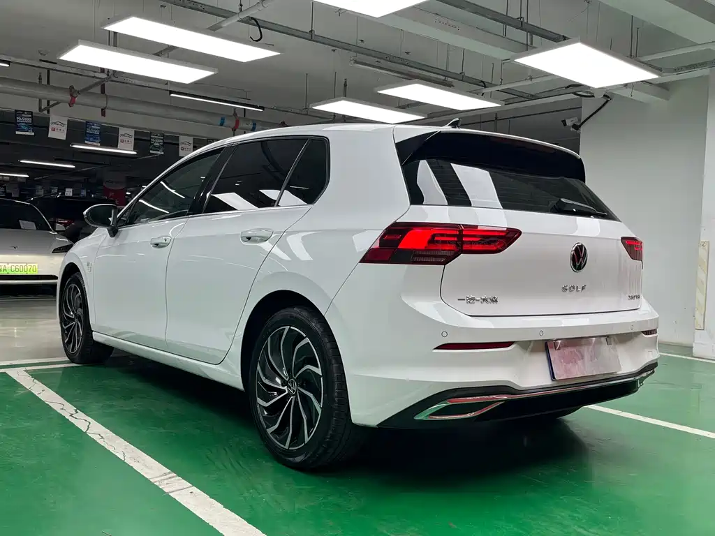 Volkswagen Golf 2021 280TSI DSG 30