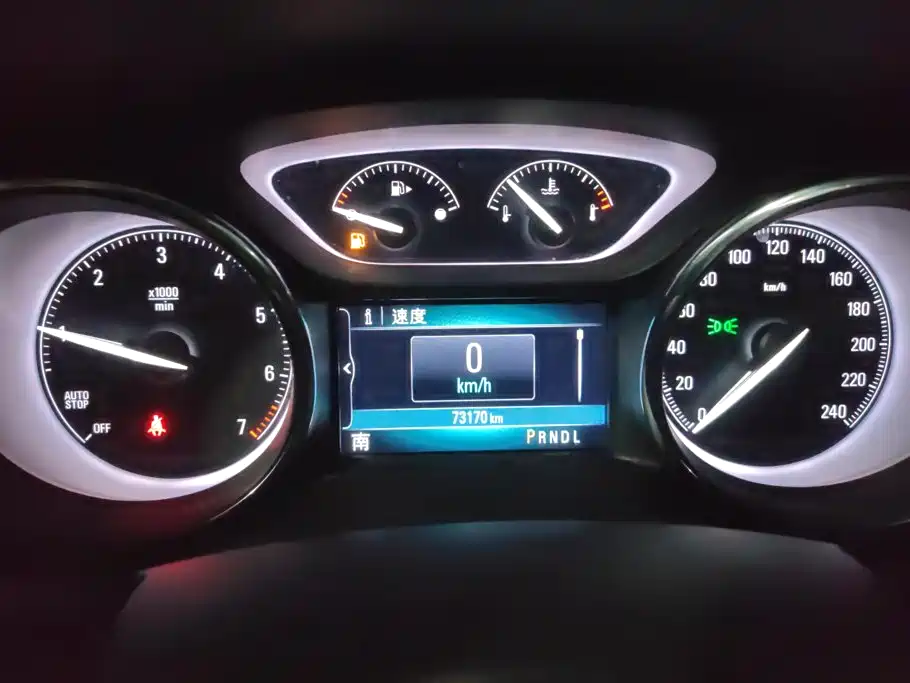 Buick Envision Plus — миниатюра 14