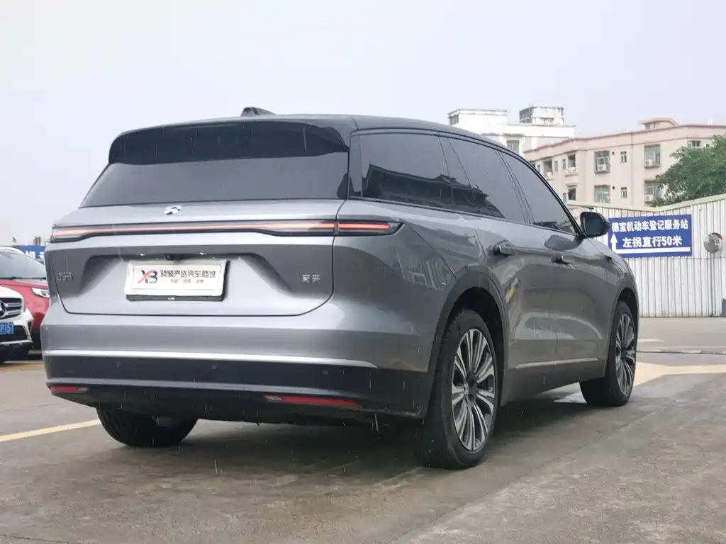NIO ES8 — миниатюра 6