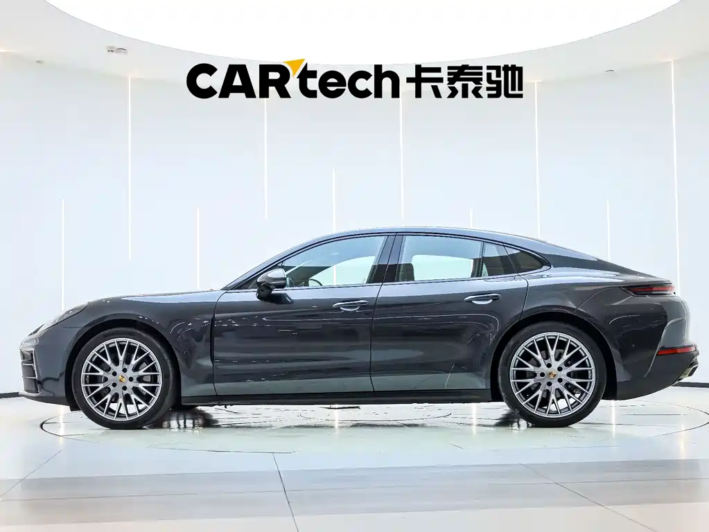 Porsche Panamera — миниатюра 4