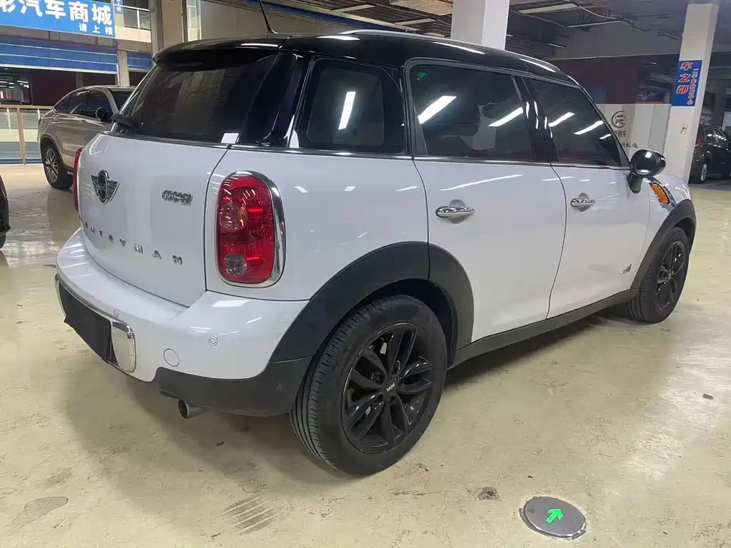 MINI Mini Countryman — миниатюра 9