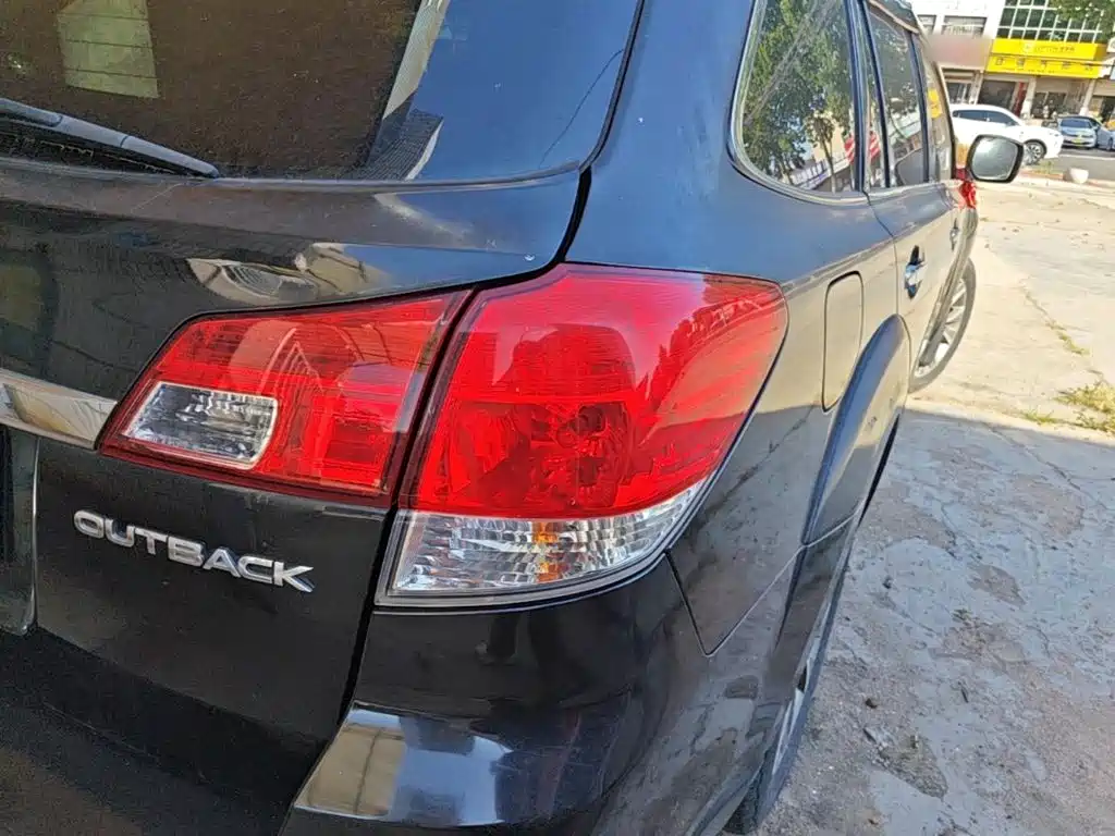 Subaru Outback — миниатюра 8