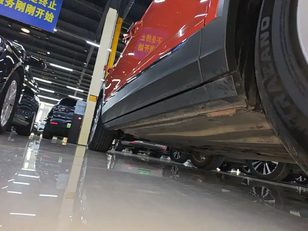 Volkswagen T-Roc — миниатюра 21