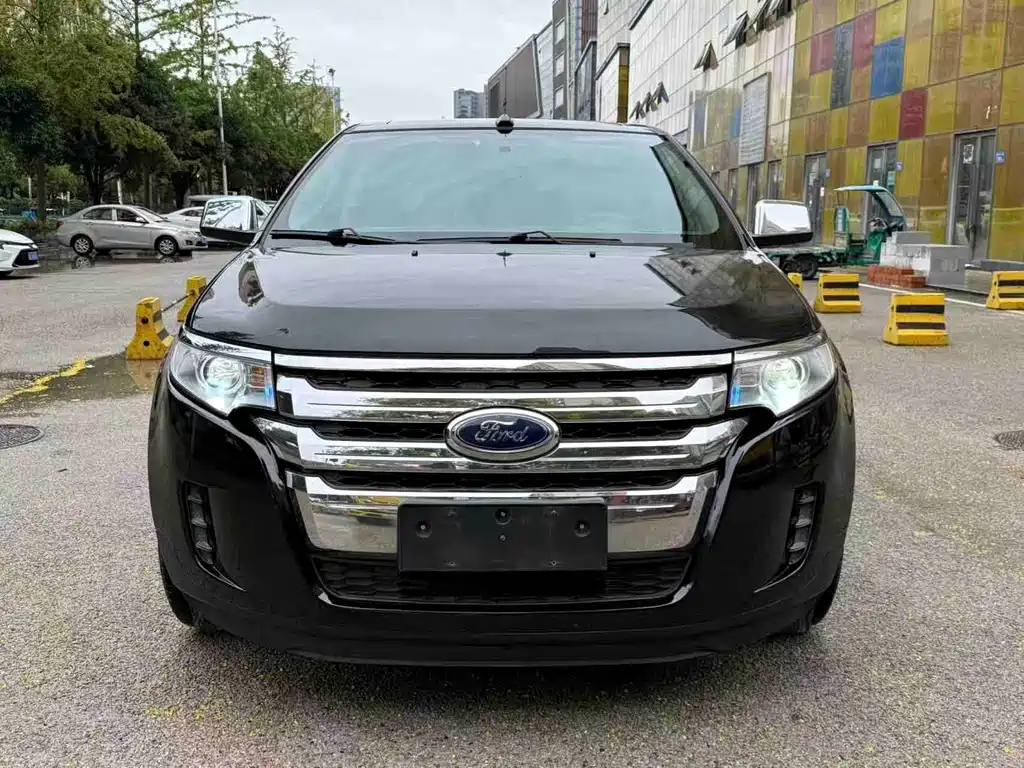 Ford Edge (Import) — миниатюра 2