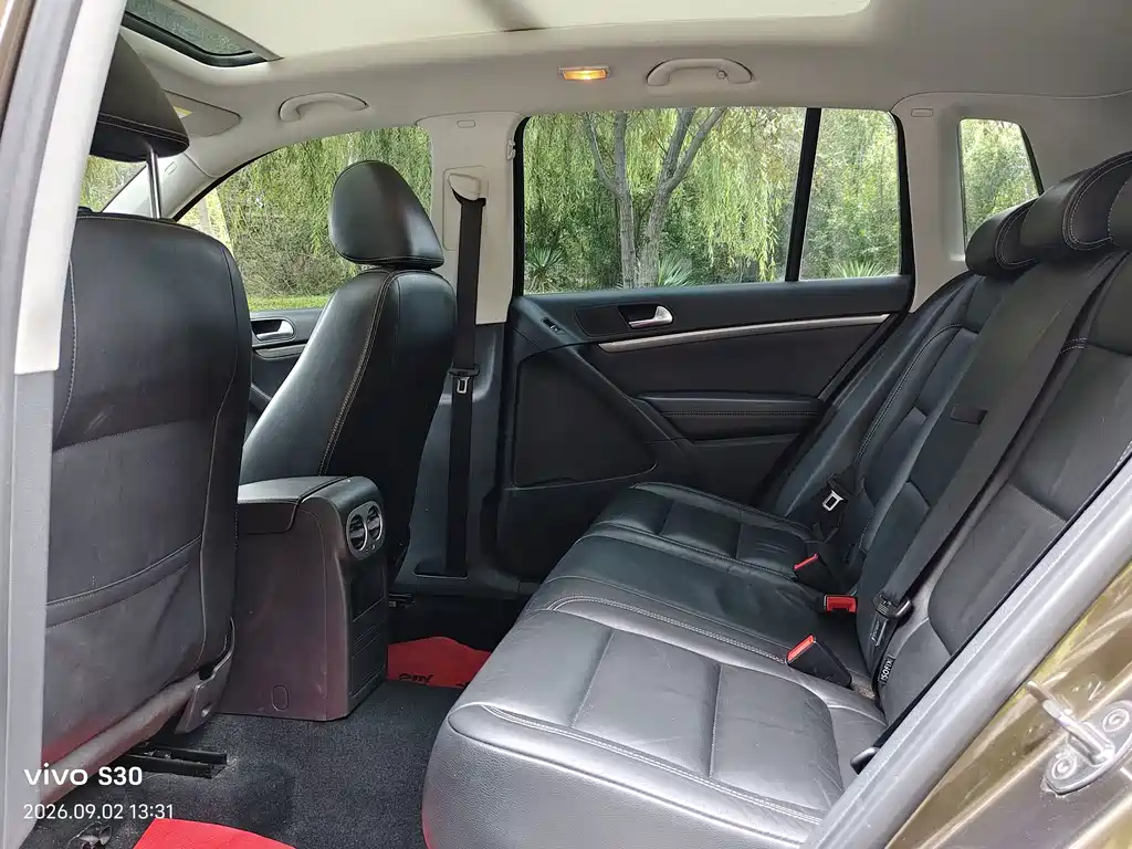 Volkswagen Tiguan — миниатюра 10