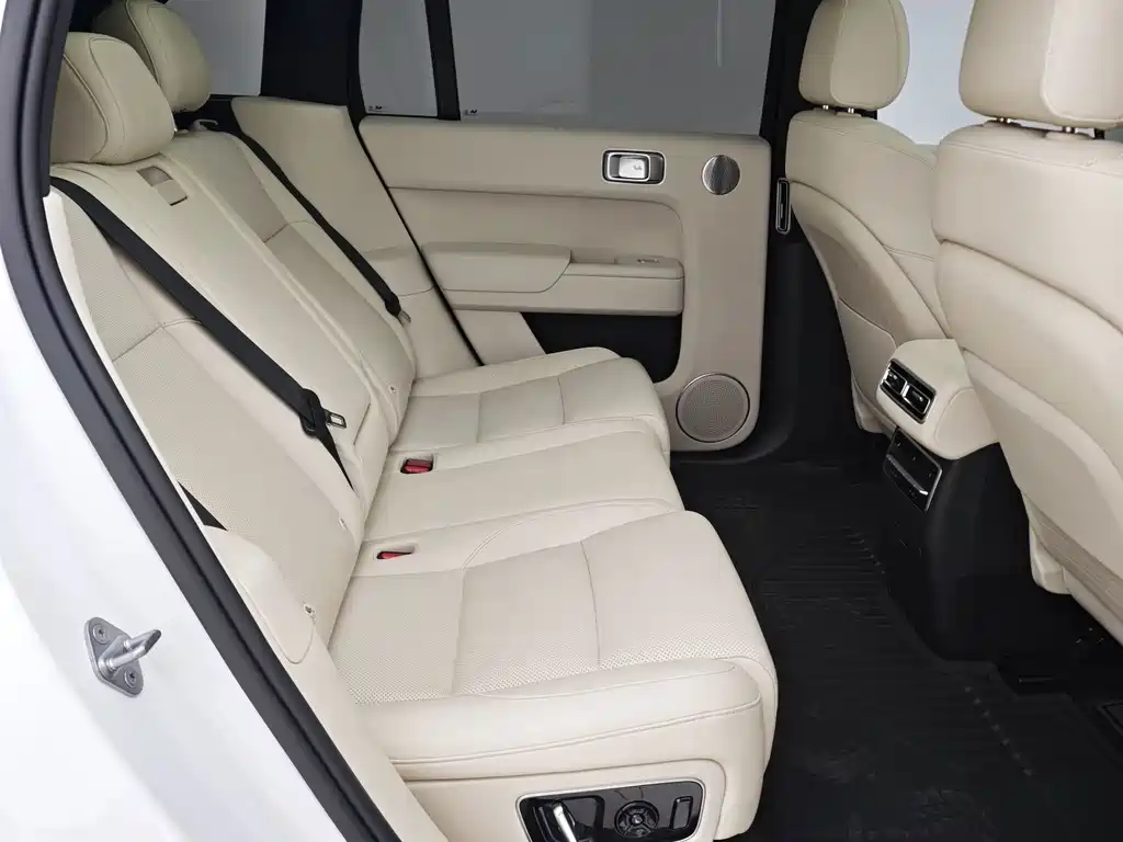 Li Auto Li L7 — миниатюра 10