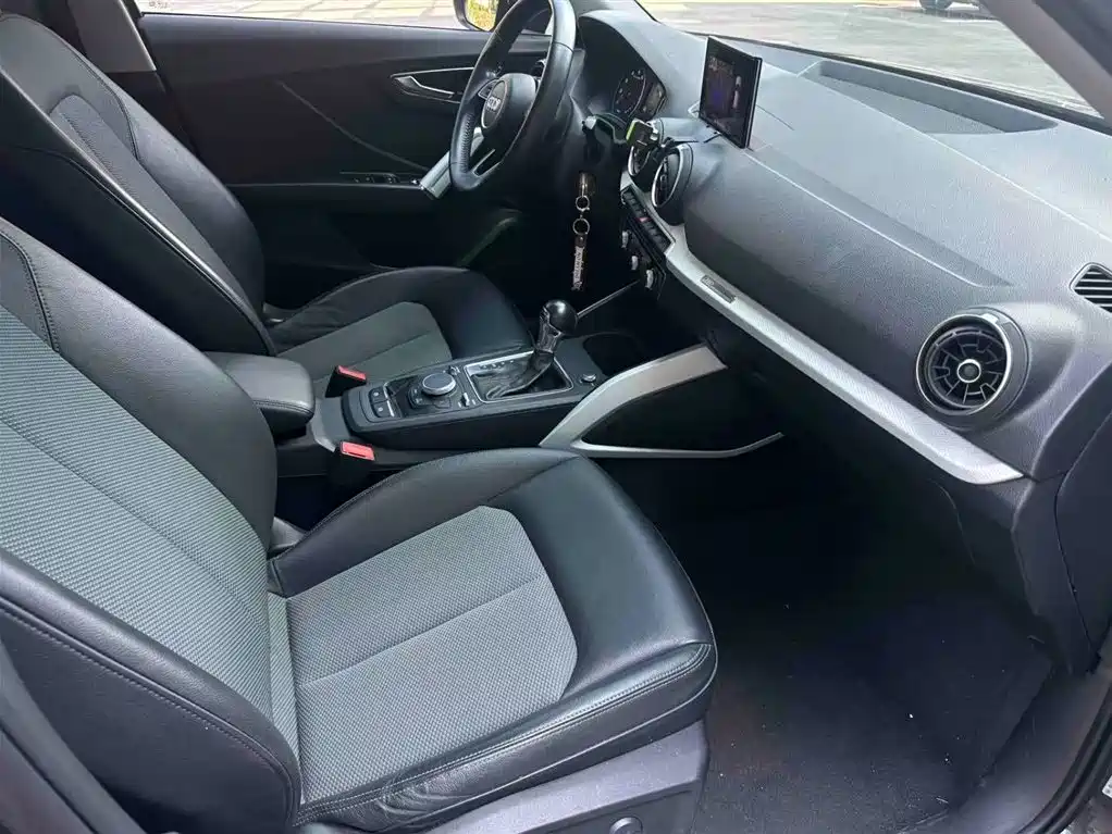Audi Q2L — миниатюра 7