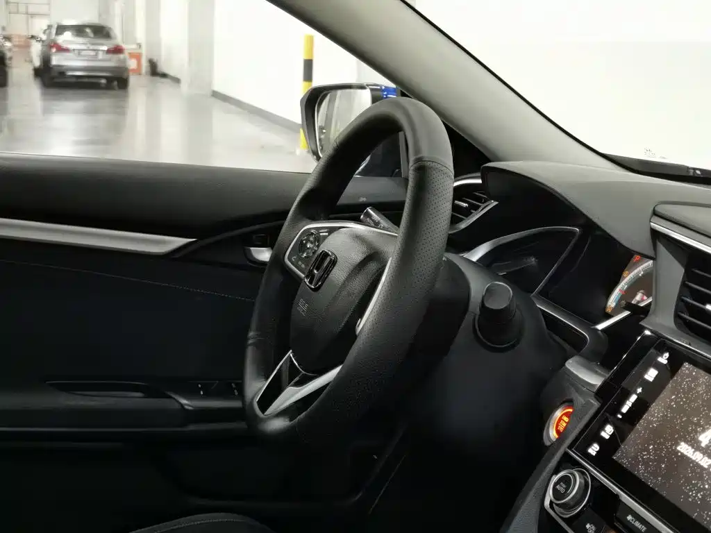 Honda Civic — миниатюра 22