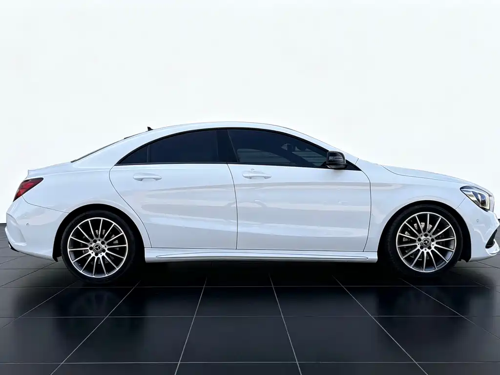 Mercedes-Benz CLA 2018 CLA 220 4MATIC