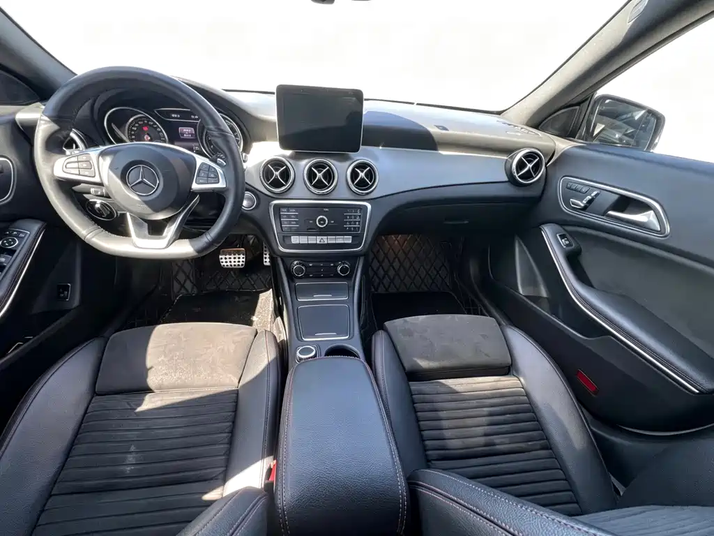 Mercedes-Benz CLA 2018 CLA 220 4MATIC