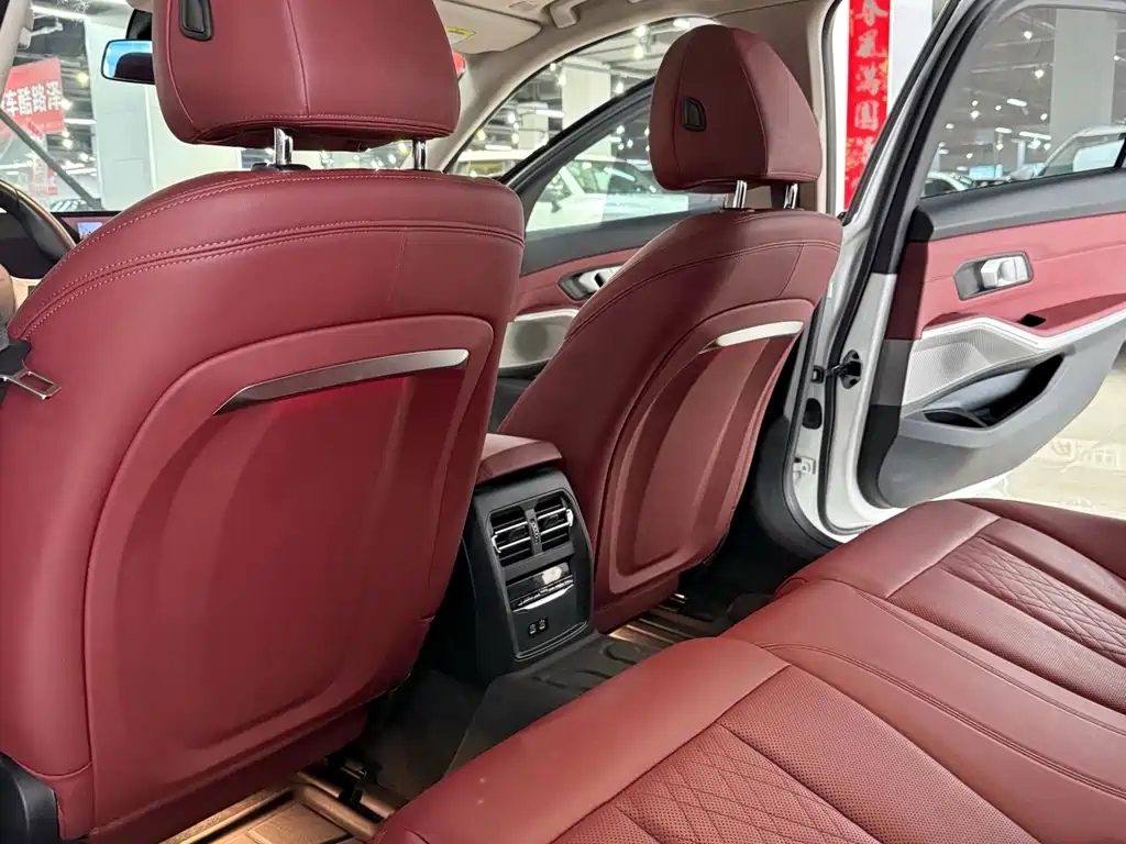 BMW i3 — миниатюра 8