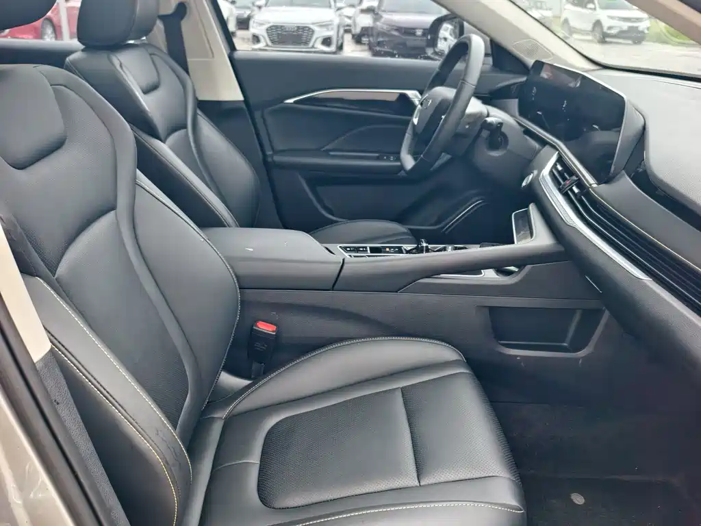 Bestune B70 — миниатюра 10