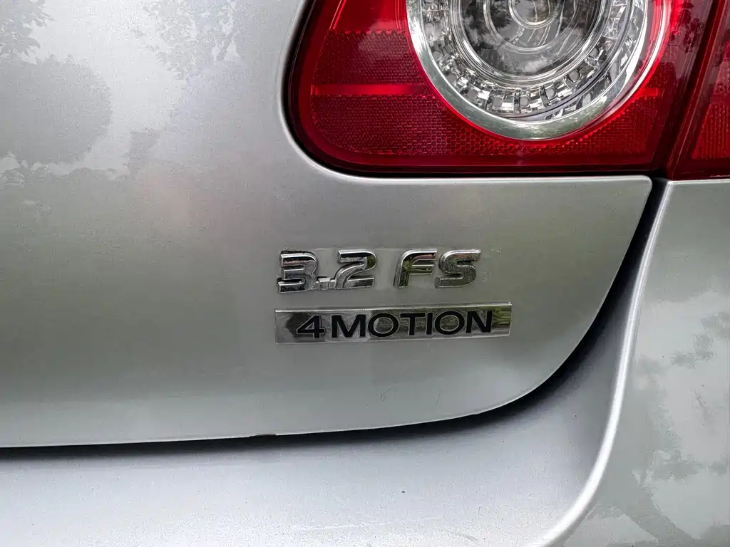 Volkswagen Magotan (Import) — миниатюра 11