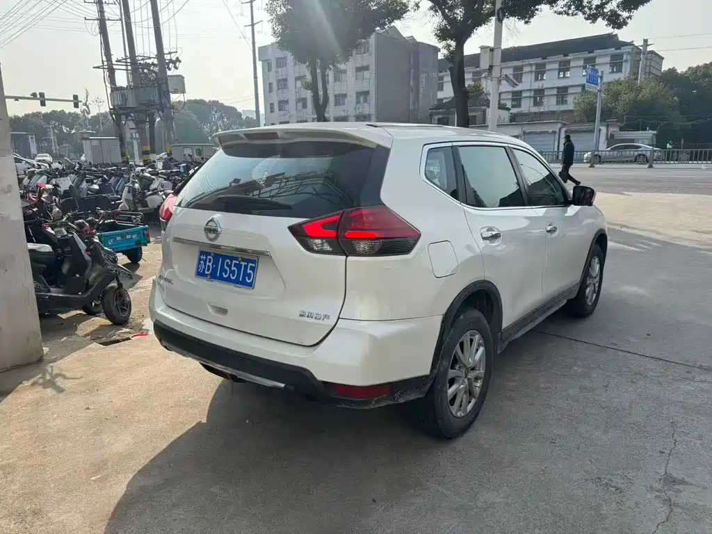 NISSAN QIJUN