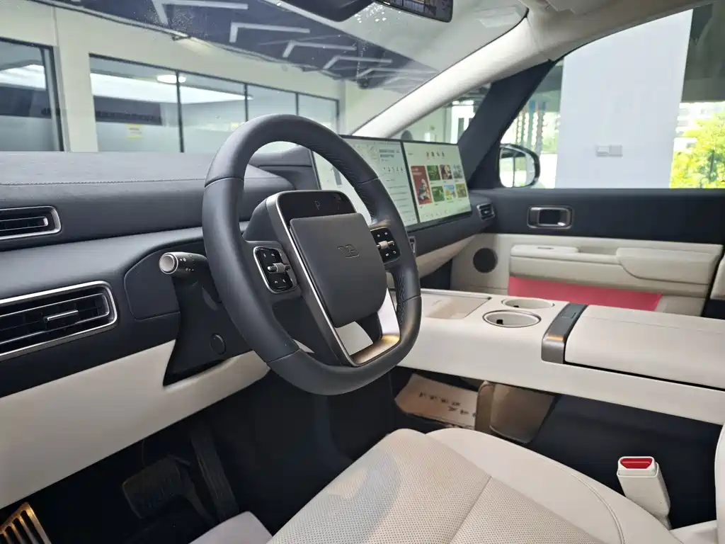 Li Auto Li MEGA — миниатюра 7
